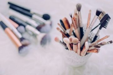 All type of makeup brushes